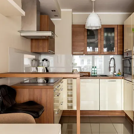 Peaceful Retreat By Bookinghost * Гданьск