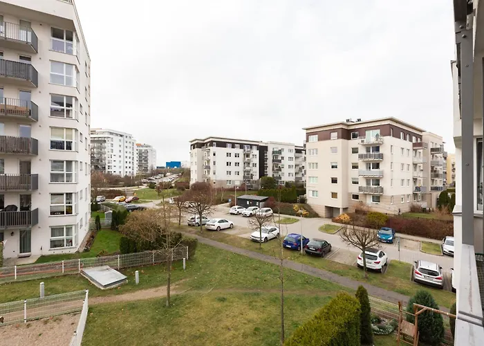 Peaceful Retreat By Bookinghost